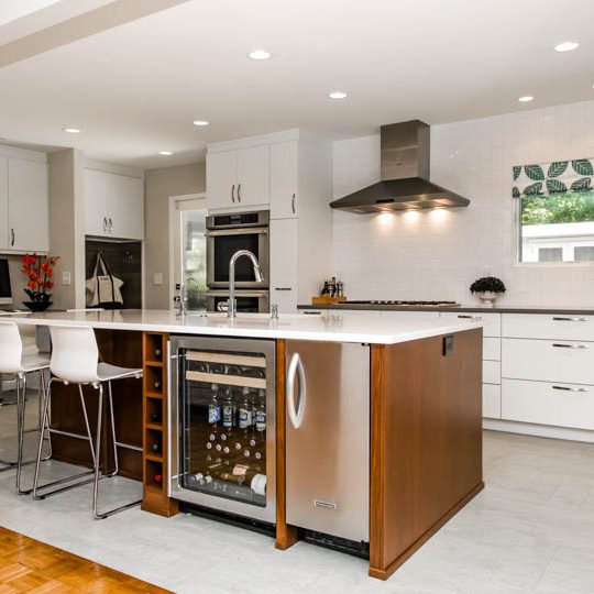 Modern/Contemporary Kitchens Gallery