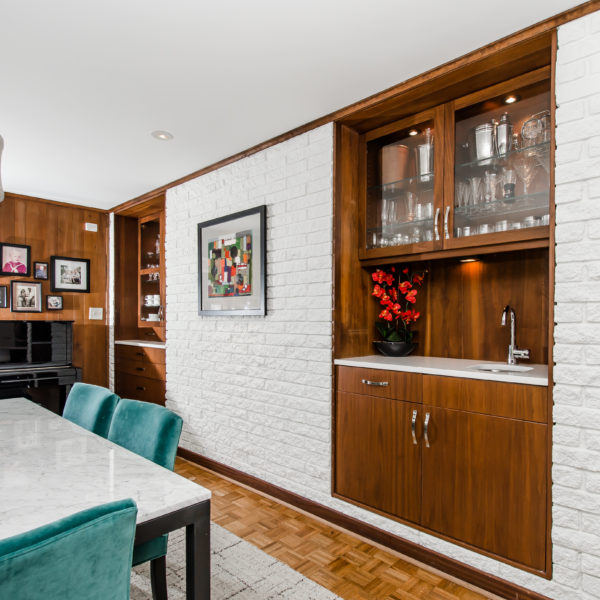 custom wet bar and cabinet design in Atlanta