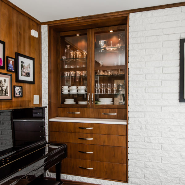 custom wet bar and cabinet design in Atlanta