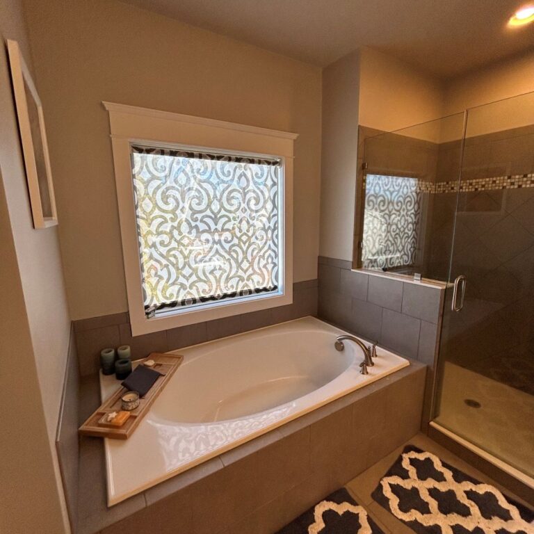 Smyrna bathroom before with large tub